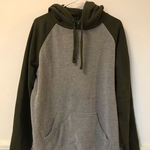 Goodfellow & Co Gray and Green Hoodie Men’s Large